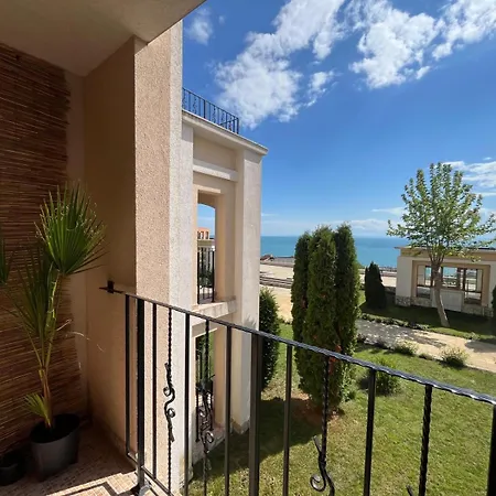 Piekny Apartament Z Widokiem Na Morze Bulgaria Елените