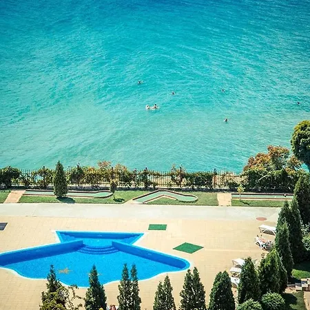 Апартамент Piekny Apartament Z Widokiem Na Morze Bulgaria *