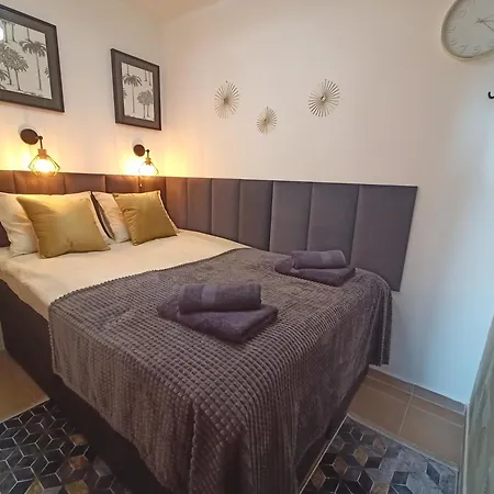 Piekny Apartament Z Widokiem Na Morze Bulgaria * Елените